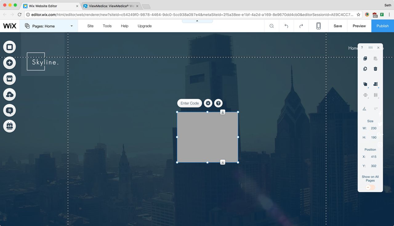 The HTML code widget has been added to the Wix website canvas.